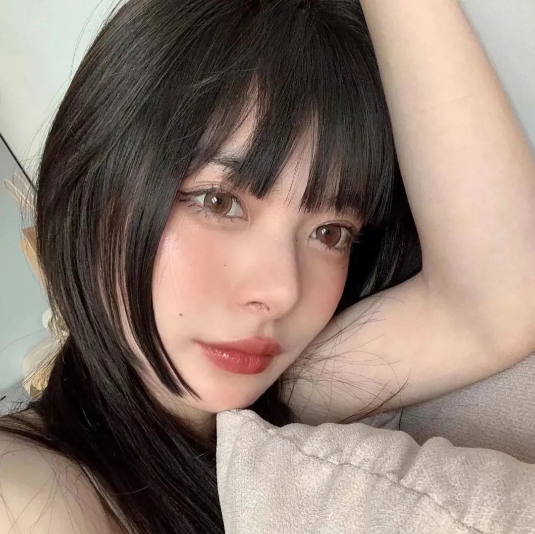 走夜路的男人